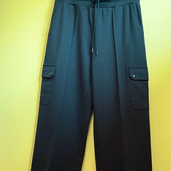 Marks & Spencer Pants - Marks & Spencer Dark Green Cargo Trousers - Women’s Size US10 Short (UK14).